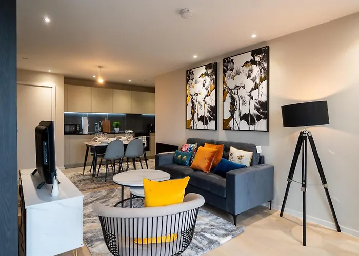 Mega5 Modern 2Bedroom Luxury Apartment Deansgate-2Baths, 2Toilets, With Car Park